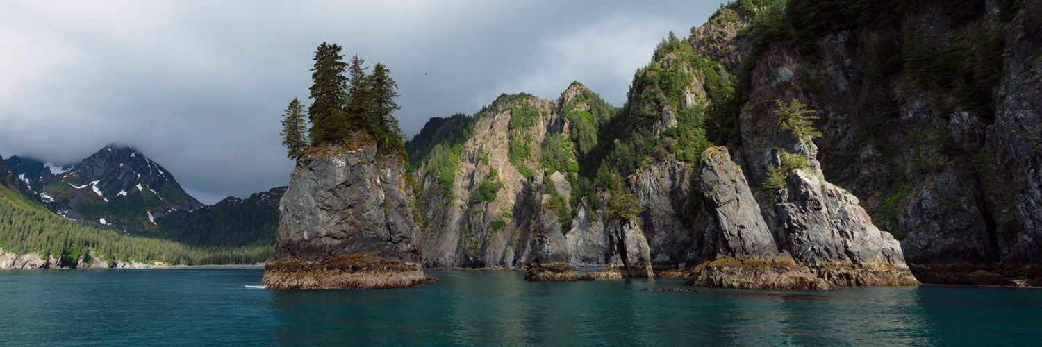 Fire cove on a cloudy day.