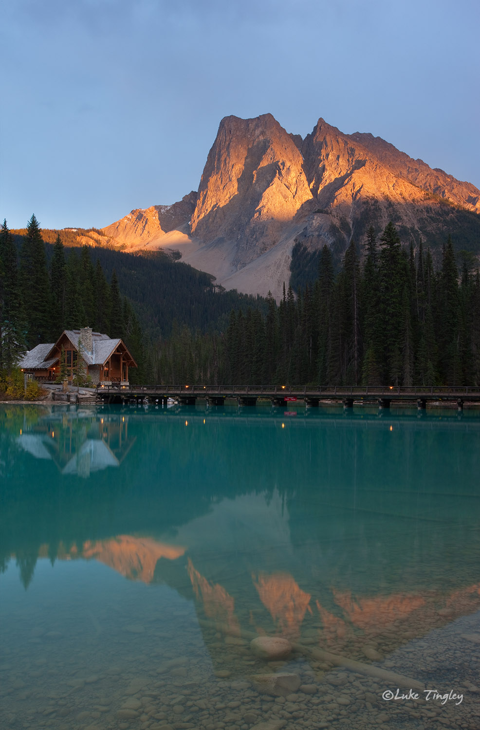 Sunset, Emerald Lake, Yoho National Park, Canada, Lodge, Alpen Glow, Mountains, Lake, british columbia, Canadian Rockies